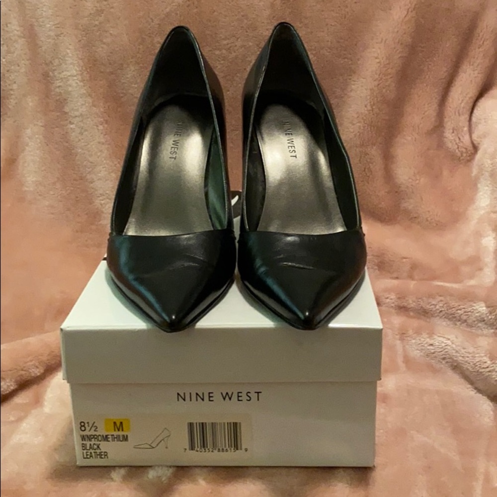 Women’s shoes